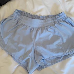 Lululemon hotty hot low rise short 2.5” baby blue